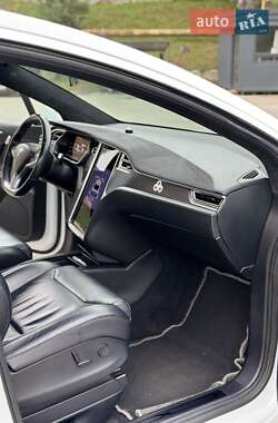 Внедорожник / Кроссовер Tesla Model X 2017 в Черновцах фото 7 Внедорожник / Кроссовер Tesla Model X 2017 в Черновцах