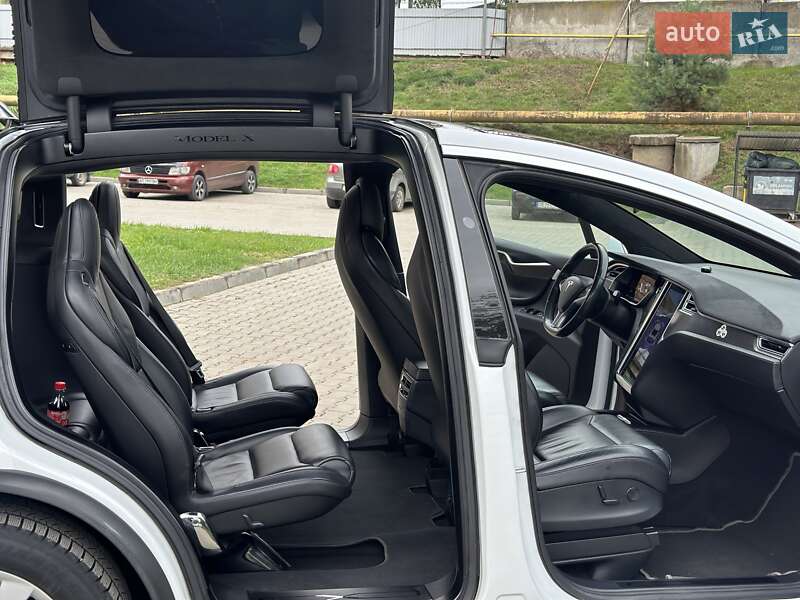 Внедорожник / Кроссовер Tesla Model X 2017 в Черновцах фото 11 Внедорожник / Кроссовер Tesla Model X 2017 в Черновцах