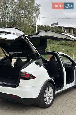 Внедорожник / Кроссовер Tesla Model X 2017 в Черновцах фото 12 Внедорожник / Кроссовер Tesla Model X 2017 в Черновцах