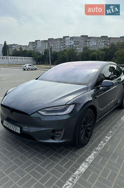 Внедорожник / Кроссовер Tesla Model X 2018 в 