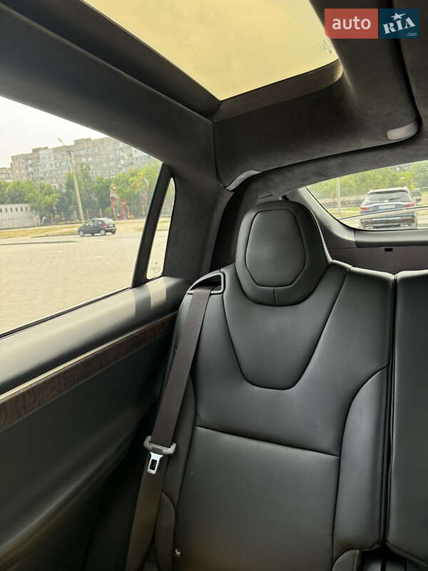 Внедорожник / Кроссовер Tesla Model X 2018 в Черкассах