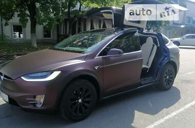 Внедорожник / Кроссовер Tesla Model X 2018 в Ивано-Франковске