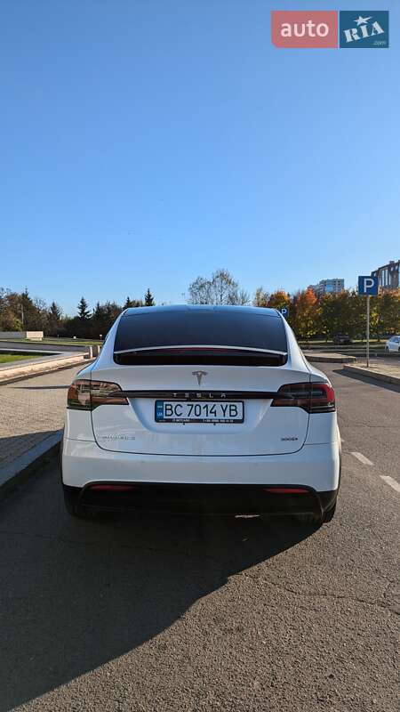 Позашляховик / Кросовер Tesla Model X 2018 в Львові