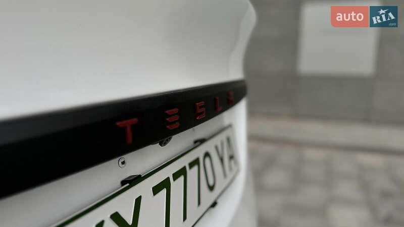 Внедорожник / Кроссовер Tesla Model X 2016 в Харькове фото 10 Внедорожник / Кроссовер Tesla Model X 2016 в Харькове