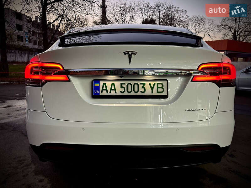 Позашляховик / Кросовер Tesla Model X 2020 в Києві
