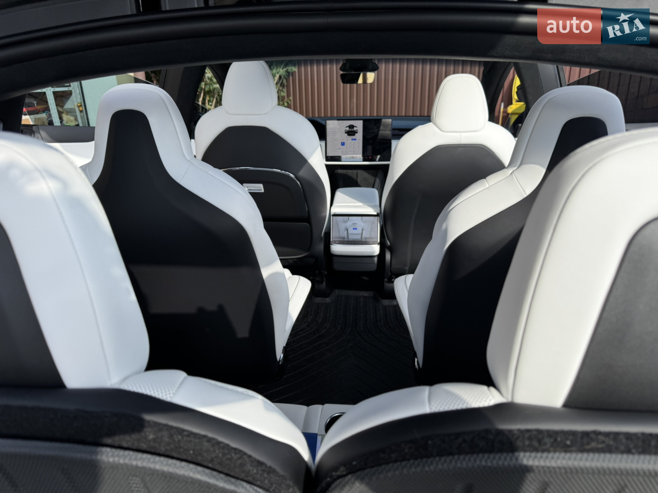 2022 Tesla Model X - мініатюра 10