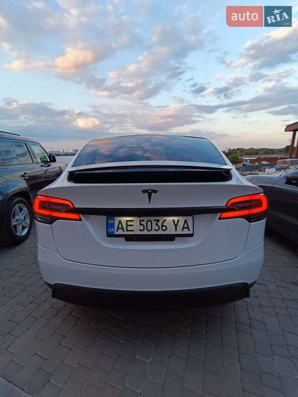 Позашляховик / Кросовер Tesla Model X 2022 в Дніпрі фото 7 Позашляховик / Кросовер Tesla Model X 2022 в Дніпрі