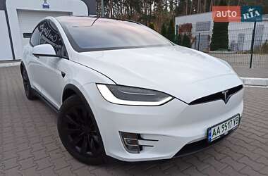 Внедорожник / Кроссовер Tesla Model X 2017 в Киеве