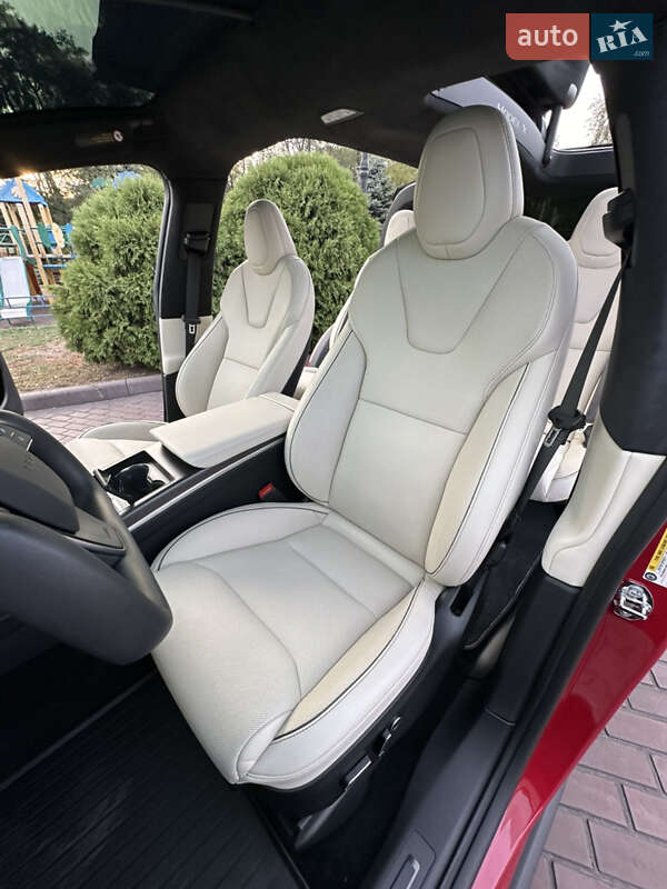 Позашляховик / Кросовер Tesla Model X 2022 в Дніпрі