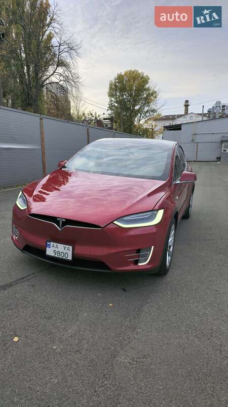 Внедорожник / Кроссовер Tesla Model X 2016 в Киеве