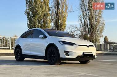 Позашляховик / Кросовер Tesla Model X 2016 в Києві