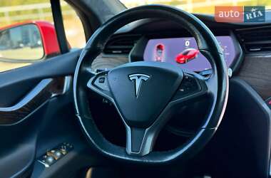 Внедорожник / Кроссовер Tesla Model X 2019 в Киеве