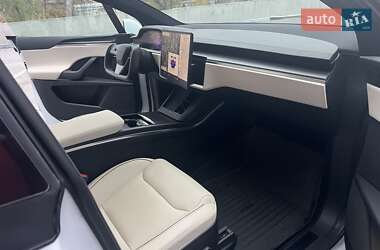 Позашляховик / Кросовер Tesla Model X 2023 в 