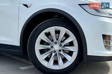Позашляховик / Кросовер Tesla Model X 2017 в Білій Церкві фото 4 Позашляховик / Кросовер Tesla Model X 2017 в Білій Церкві