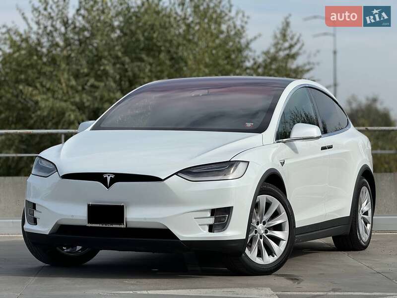 Позашляховик / Кросовер Tesla Model X 2017 в Білій Церкві фото 5 Позашляховик / Кросовер Tesla Model X 2017 в Білій Церкві