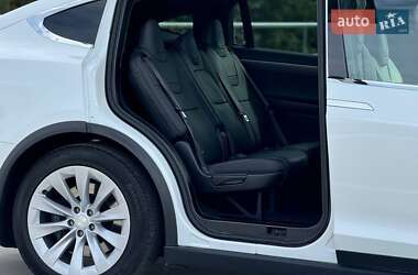 Позашляховик / Кросовер Tesla Model X 2017 в Білій Церкві фото 9 Позашляховик / Кросовер Tesla Model X 2017 в Білій Церкві