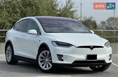 Позашляховик / Кросовер Tesla Model X 2017 в Білій Церкві фото 6 Позашляховик / Кросовер Tesla Model X 2017 в Білій Церкві