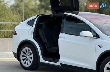 Позашляховик / Кросовер Tesla Model X 2017 в Білій Церкві фото 7 Позашляховик / Кросовер Tesla Model X 2017 в Білій Церкві