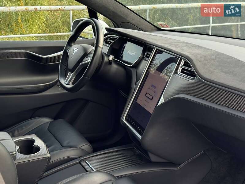 Позашляховик / Кросовер Tesla Model X 2017 в Білій Церкві фото 14 Позашляховик / Кросовер Tesla Model X 2017 в Білій Церкві