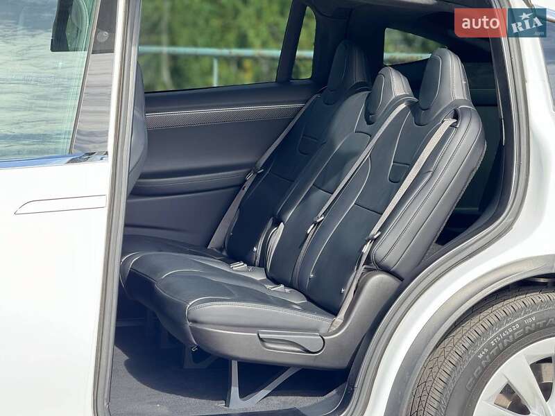 Позашляховик / Кросовер Tesla Model X 2017 в Білій Церкві фото 15 Позашляховик / Кросовер Tesla Model X 2017 в Білій Церкві
