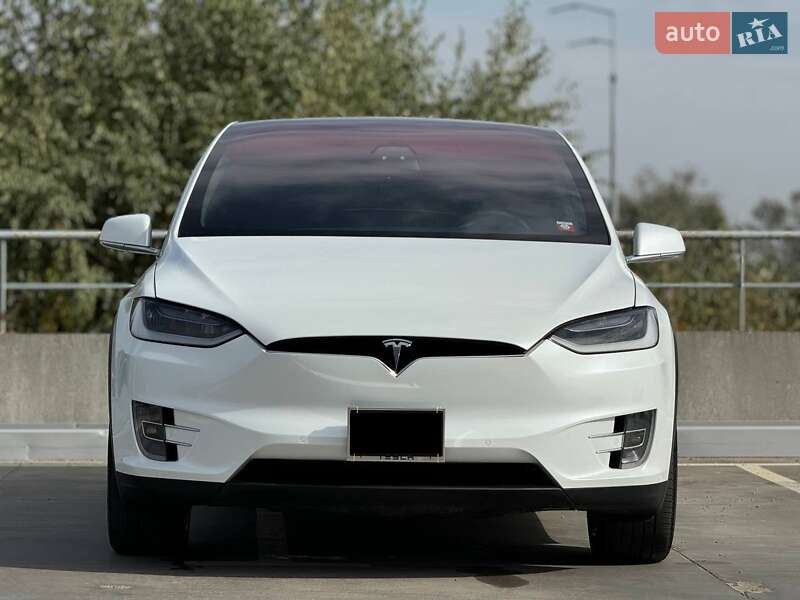 Позашляховик / Кросовер Tesla Model X 2017 в Білій Церкві фото 21 Позашляховик / Кросовер Tesla Model X 2017 в Білій Церкві