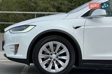 Позашляховик / Кросовер Tesla Model X 2017 в Білій Церкві фото 25 Позашляховик / Кросовер Tesla Model X 2017 в Білій Церкві