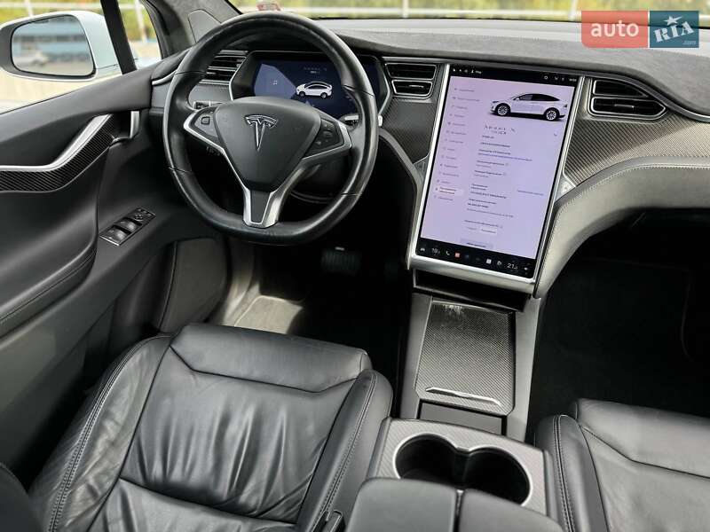 Позашляховик / Кросовер Tesla Model X 2017 в Білій Церкві фото 40 Позашляховик / Кросовер Tesla Model X 2017 в Білій Церкві