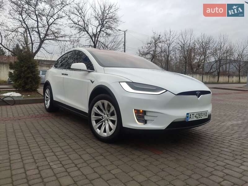 Внедорожник / Кроссовер Tesla Model X 2018 в Ивано-Франковске
