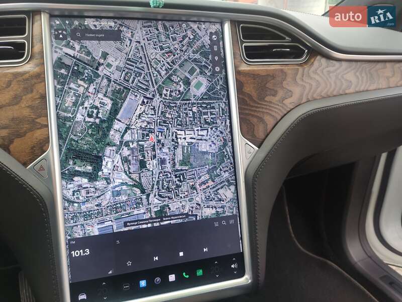 Внедорожник / Кроссовер Tesla Model X 2018 в Ивано-Франковске