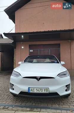 Внедорожник / Кроссовер Tesla Model X 2018 в Кривом Роге