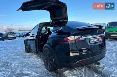 Позашляховик / Кросовер Tesla Model X 2016 в Львові