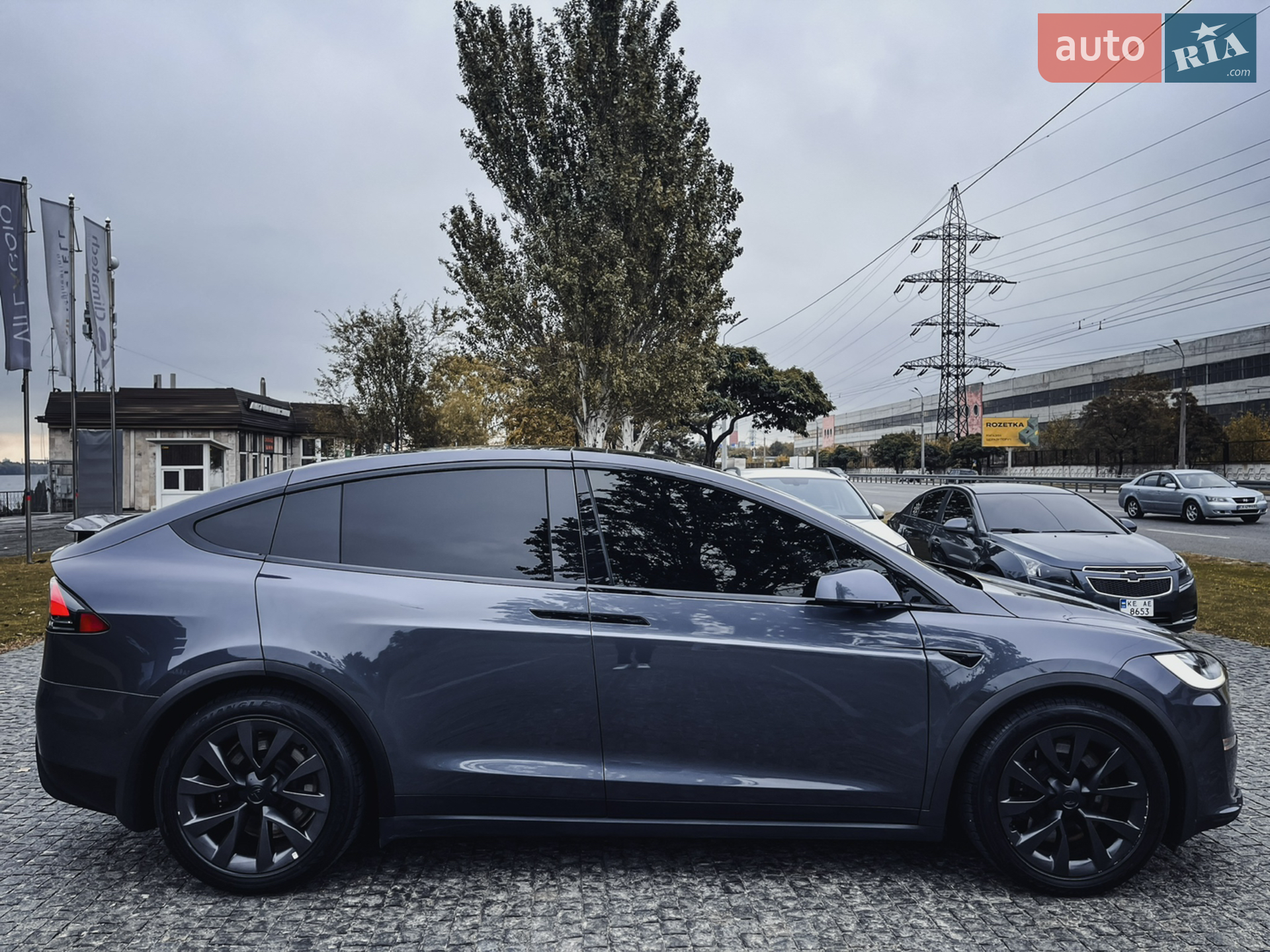 2021 Tesla Model X - мініатюра 11