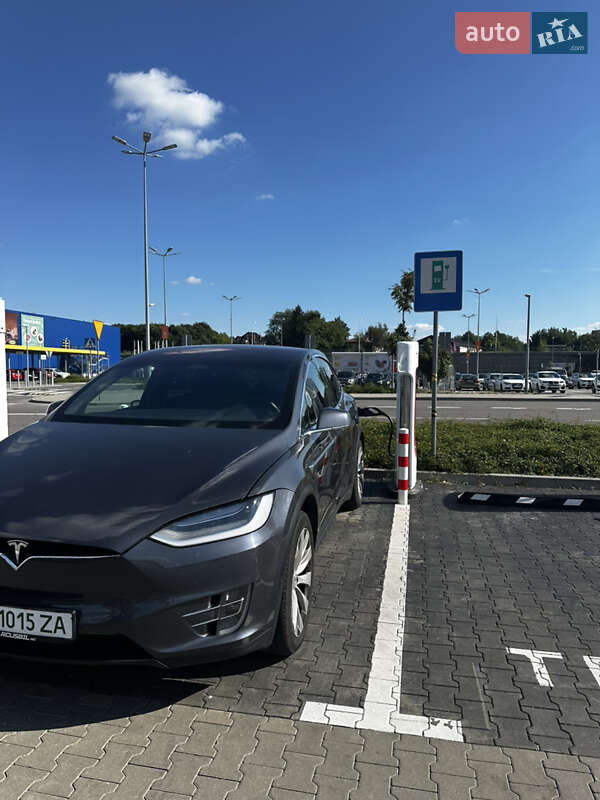 Внедорожник / Кроссовер Tesla Model X 2019 в Ровно фото 7 Внедорожник / Кроссовер Tesla Model X 2019 в Ровно
