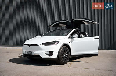 Позашляховик / Кросовер Tesla Model X 2017 в Харкові