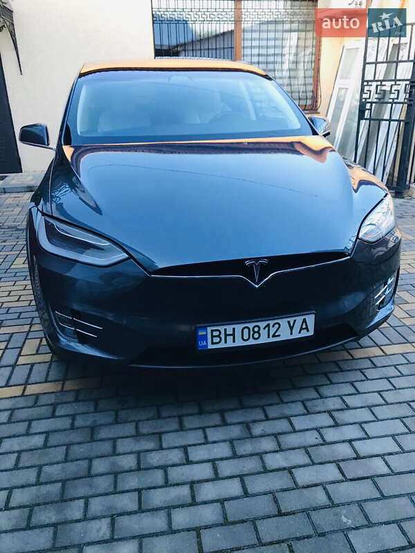 Позашляховик / Кросовер Tesla Model X 2018 в Одесі