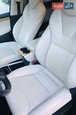 Позашляховик / Кросовер Tesla Model X 2018 в Одесі
