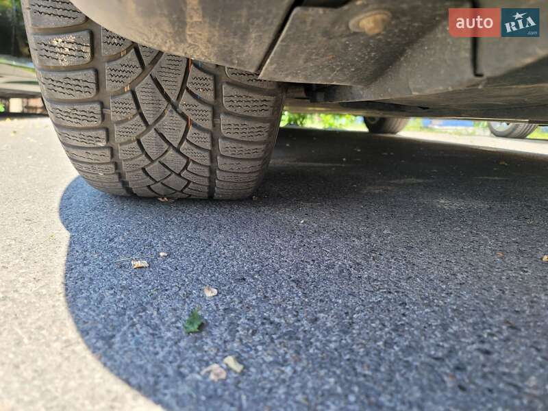 Позашляховик / Кросовер Tesla Model X 2016 в Києві