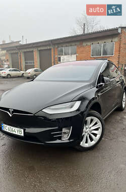 Позашляховик / Кросовер Tesla Model X 2019 в Львові