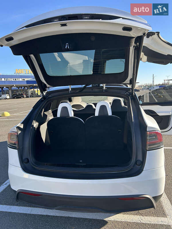 Позашляховик / Кросовер Tesla Model X 2023 в Києві
