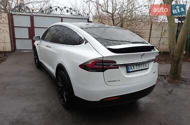 Внедорожник / Кроссовер Tesla Model X 2017 в 