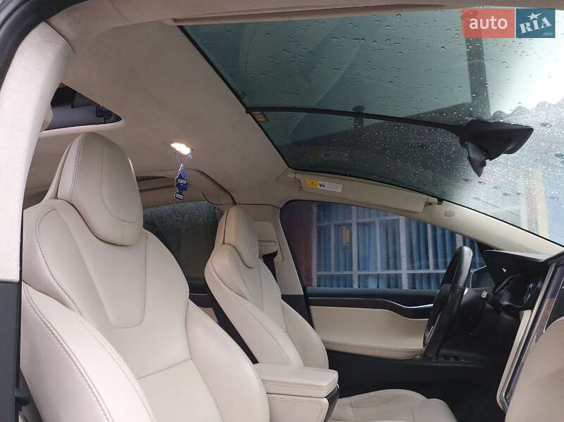 Внедорожник / Кроссовер Tesla Model X 2017 в Харькове