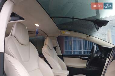 Внедорожник / Кроссовер Tesla Model X 2017 в 