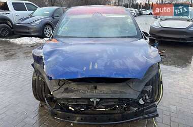 Внедорожник / Кроссовер Tesla Model X 2017 в 