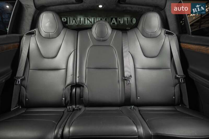 Позашляховик / Кросовер Tesla Model X 2019 в Одесі фото 6 Позашляховик / Кросовер Tesla Model X 2019 в Одесі