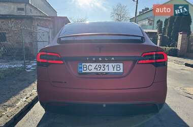 Позашляховик / Кросовер Tesla Model X 2017 в Львові