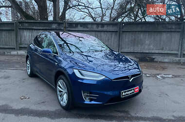 Внедорожник / Кроссовер Tesla Model X 2018 в Киеве