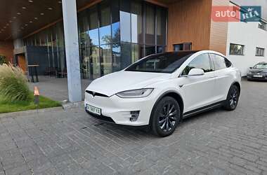 Внедорожник / Кроссовер Tesla Model X 2018 в 