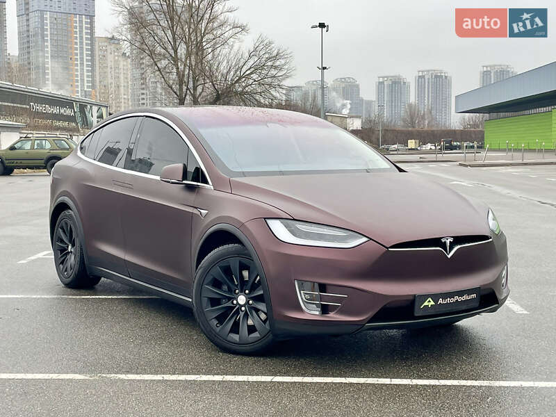 Внедорожник / Кроссовер Tesla Model X 2018 в Киеве