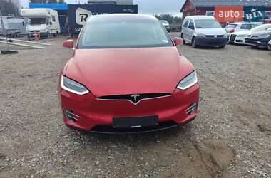 Внедорожник / Кроссовер Tesla Model X 2018 в 