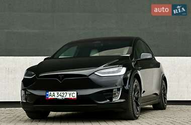 Позашляховик / Кросовер Tesla Model X 2017 в Тернополі